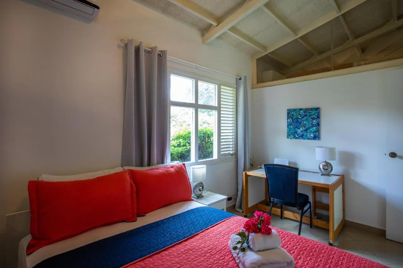 Villa Bougainville Willemstad Tatil Evi